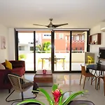 Beautiful Apartment Well Located In The Hotel Zone Of Cancun