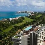 Beautiful Apartment Well Located In The Hotel Zone Of Cancun