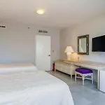 Fabulous Oceanview Suite With Private Plunge Pool Plus Access To Beach&Pools