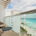 The Oceanfront By Casa Paraiso