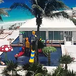 Renovated Studio In Cancun Beach At The Hotel Zone
