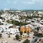 En El Centro De Cancun, Cercano A Zona Hotelera