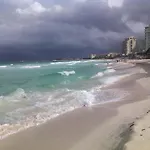 Cancun Plaza Estudios Frente Al Mar