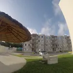 Apartmento Nuevo Con Alberca, Cancun
