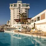 Ocean View Modern Condo & Luxury Amenities