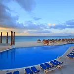 Krystal Cancun All Inclusive