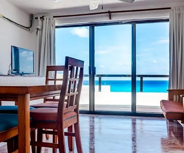 Ocean View, 2 Bedrooms, King Beds