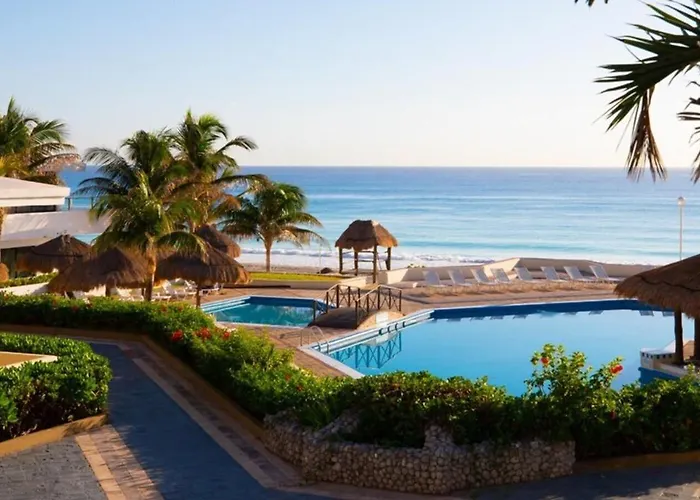 Espacioso Condo En Cancun - Con Acceso A Playa