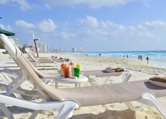 Mia Cancun Resort