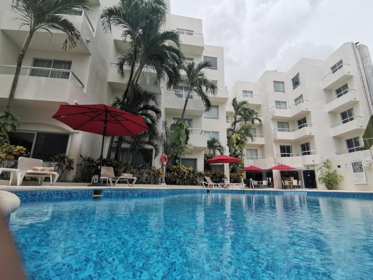 Adhara Express 3* Cancun