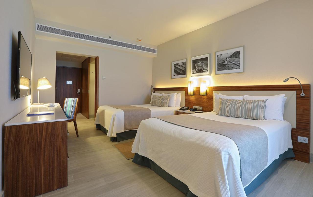 Resort Emporio Cancun