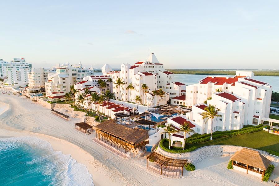 Gr Solaris Cancun