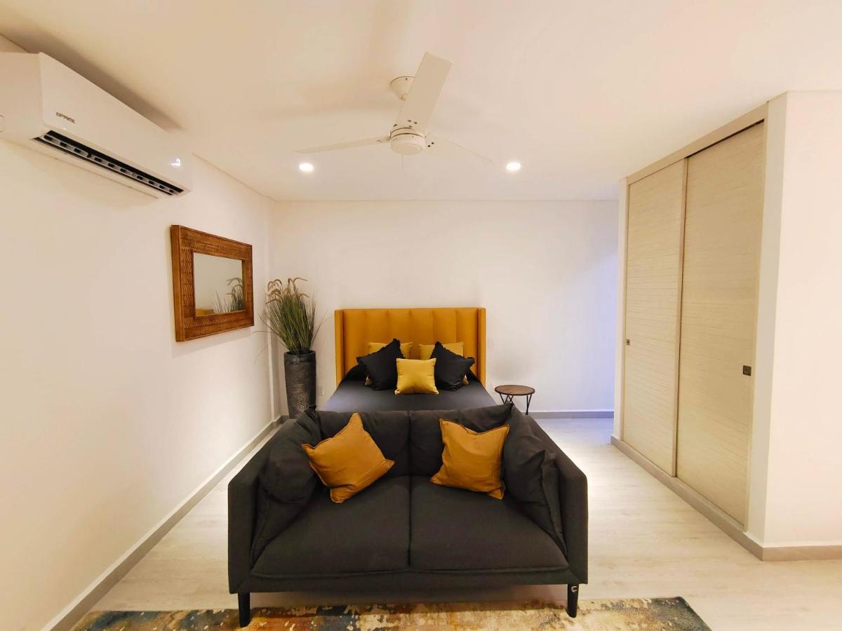 1st Luxury Warehouse Cancún