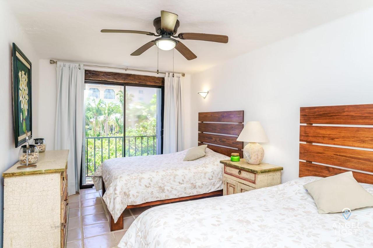 Holiday home Oceanside Townhome A Block To Beach Plus 3 Pools Onsite Cancun