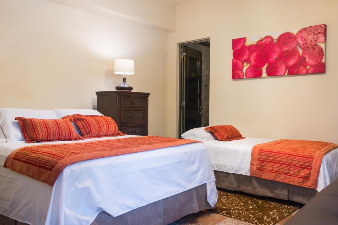 Hotel Alamos Con Jacuzzi Y Piscina *