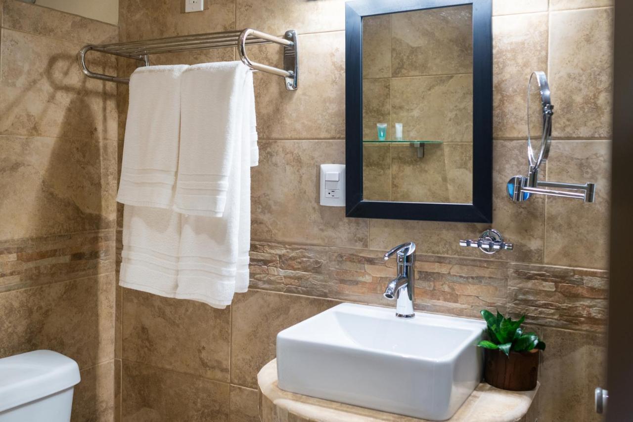 Alamos Con Jacuzzi Y Piscina Hotel