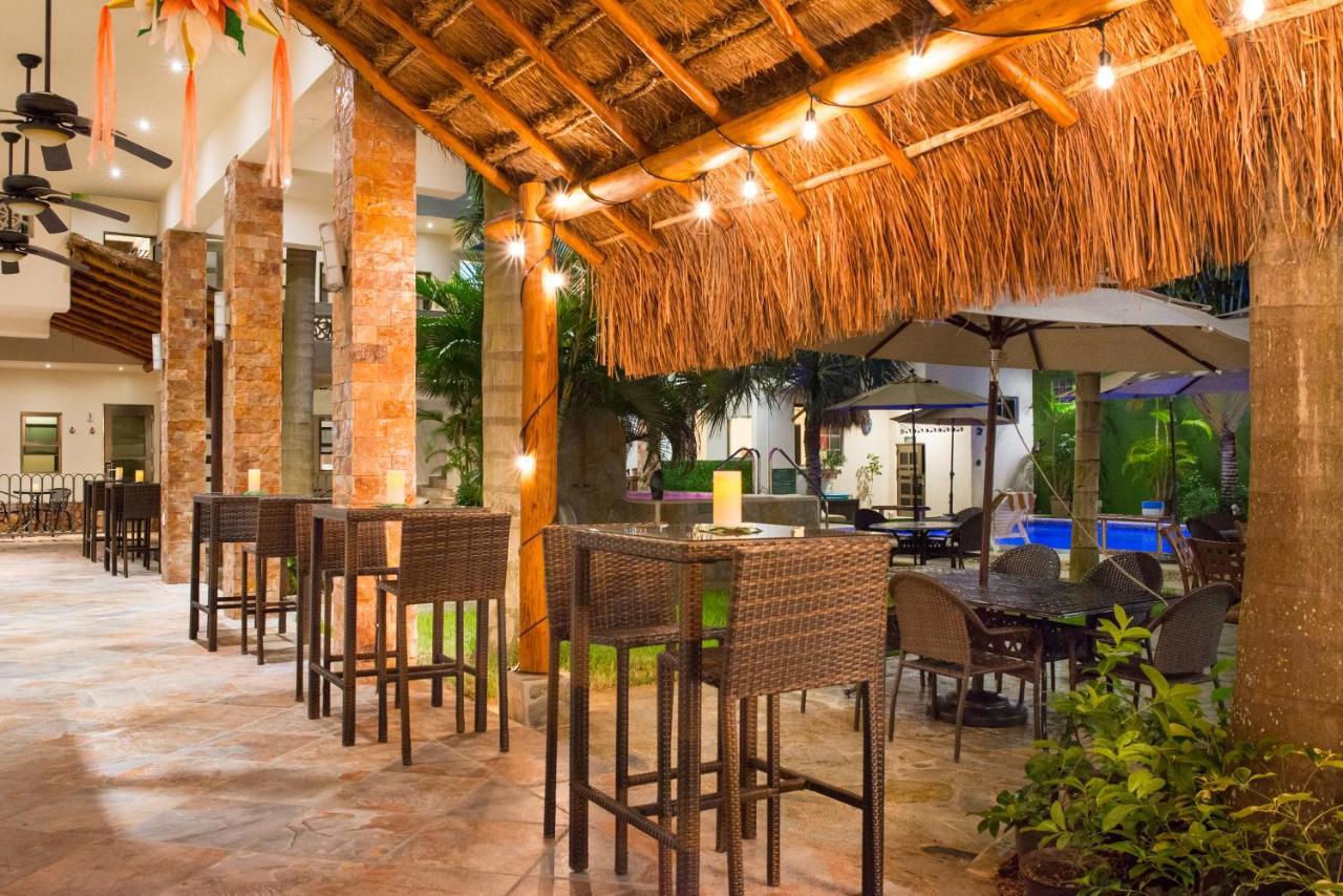 Alamos Con Jacuzzi Y Piscina Hotel