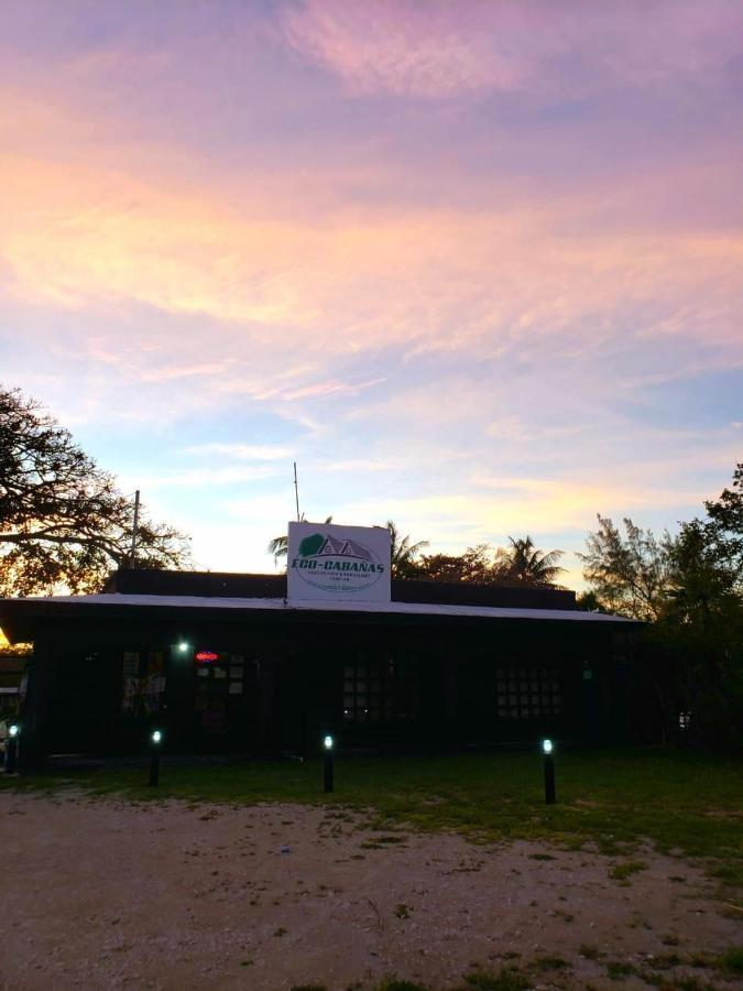 Hotel Eco-cabanas 2*