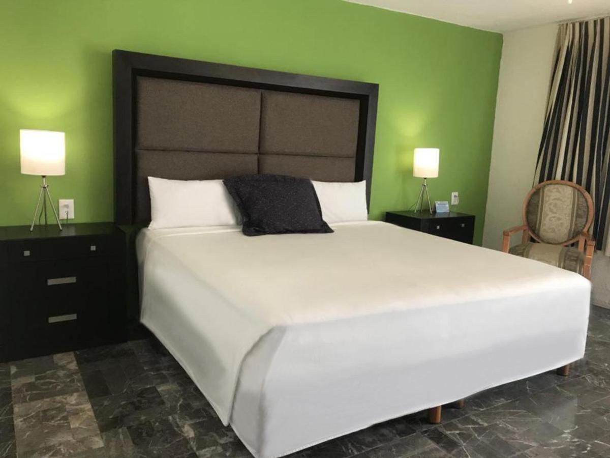 16 Hotel 3*