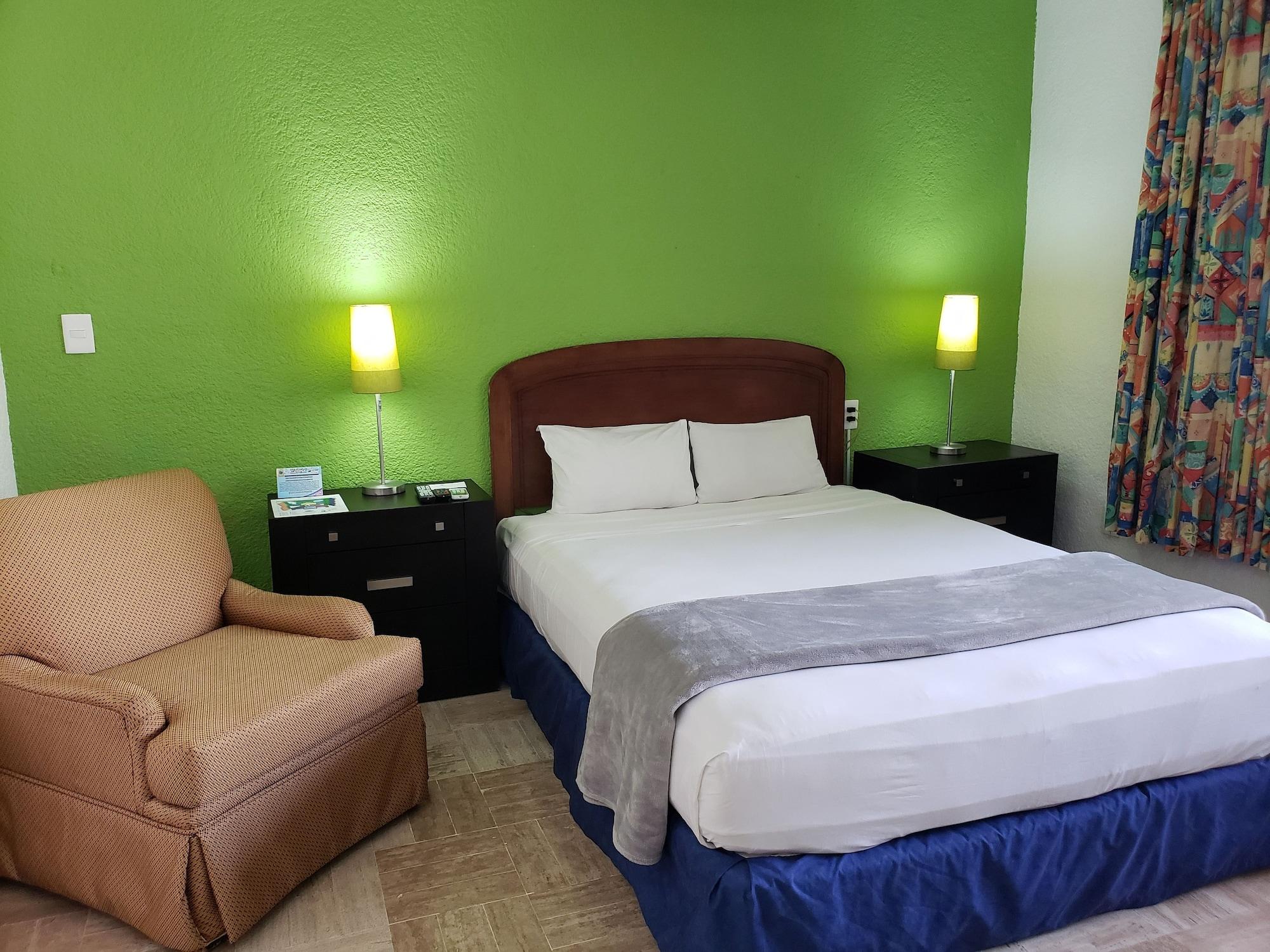 Hotel 16 3*