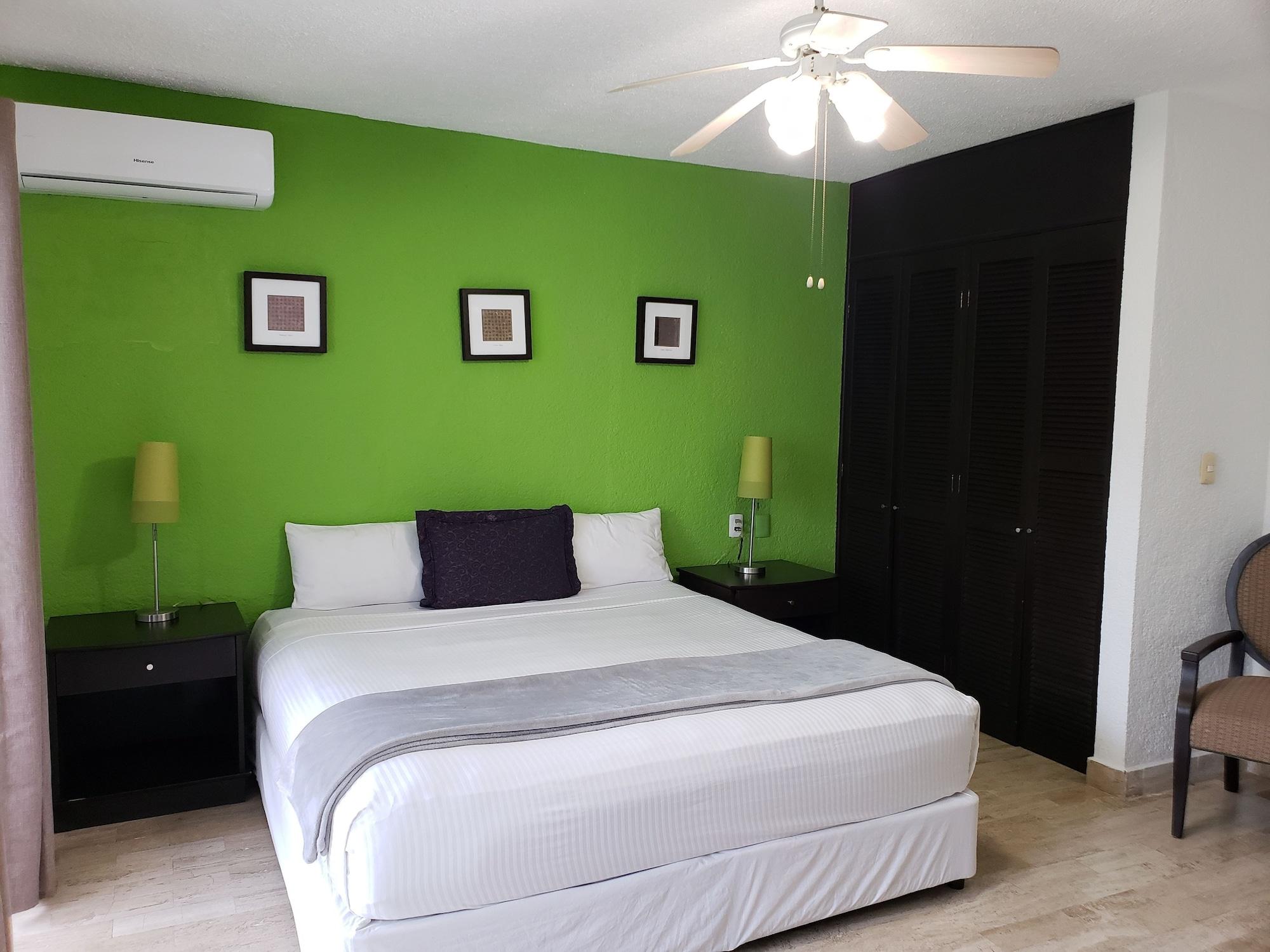 Hotel 16 Cancun