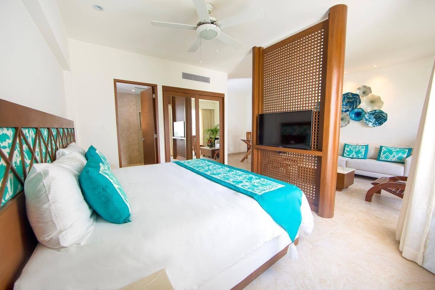 Ambiance Hotel 4*