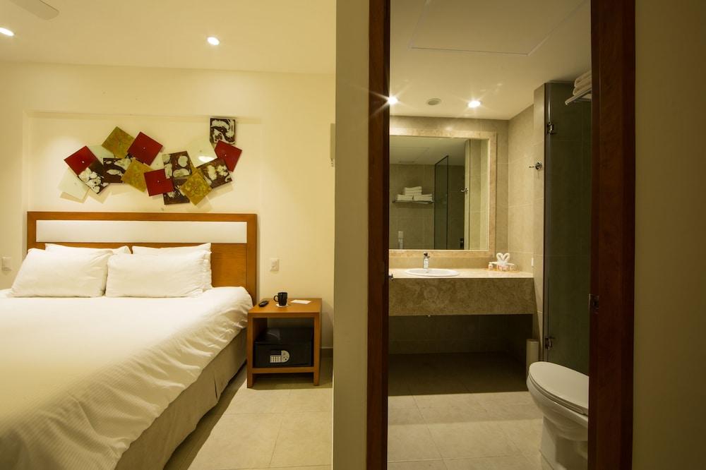 Ambiance Hotel 4*