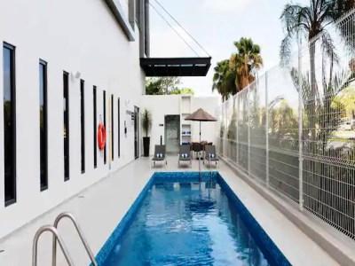 Hampton By Hilton Cumbres Cancun