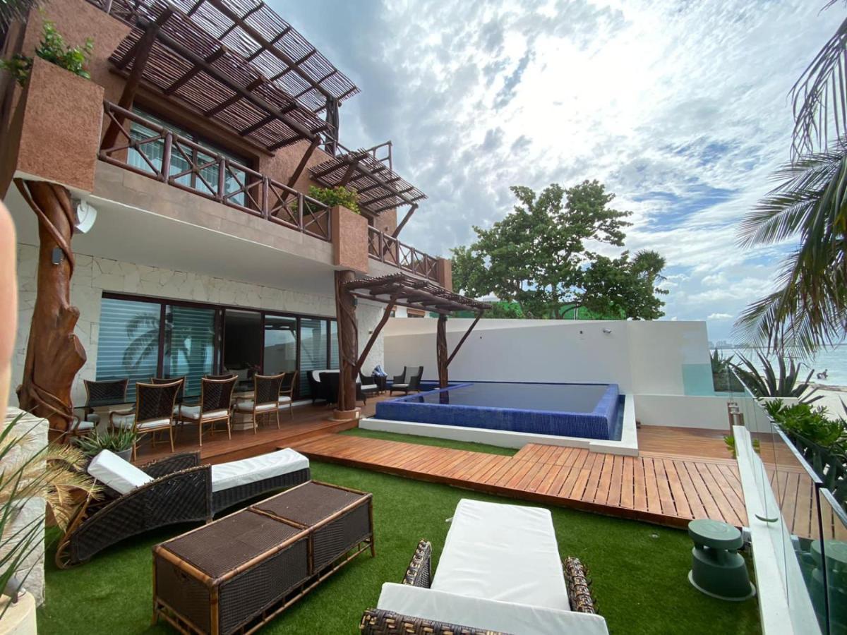 Villa Luxury Beachfront Villa - Pez Volador - Hotel Zone *