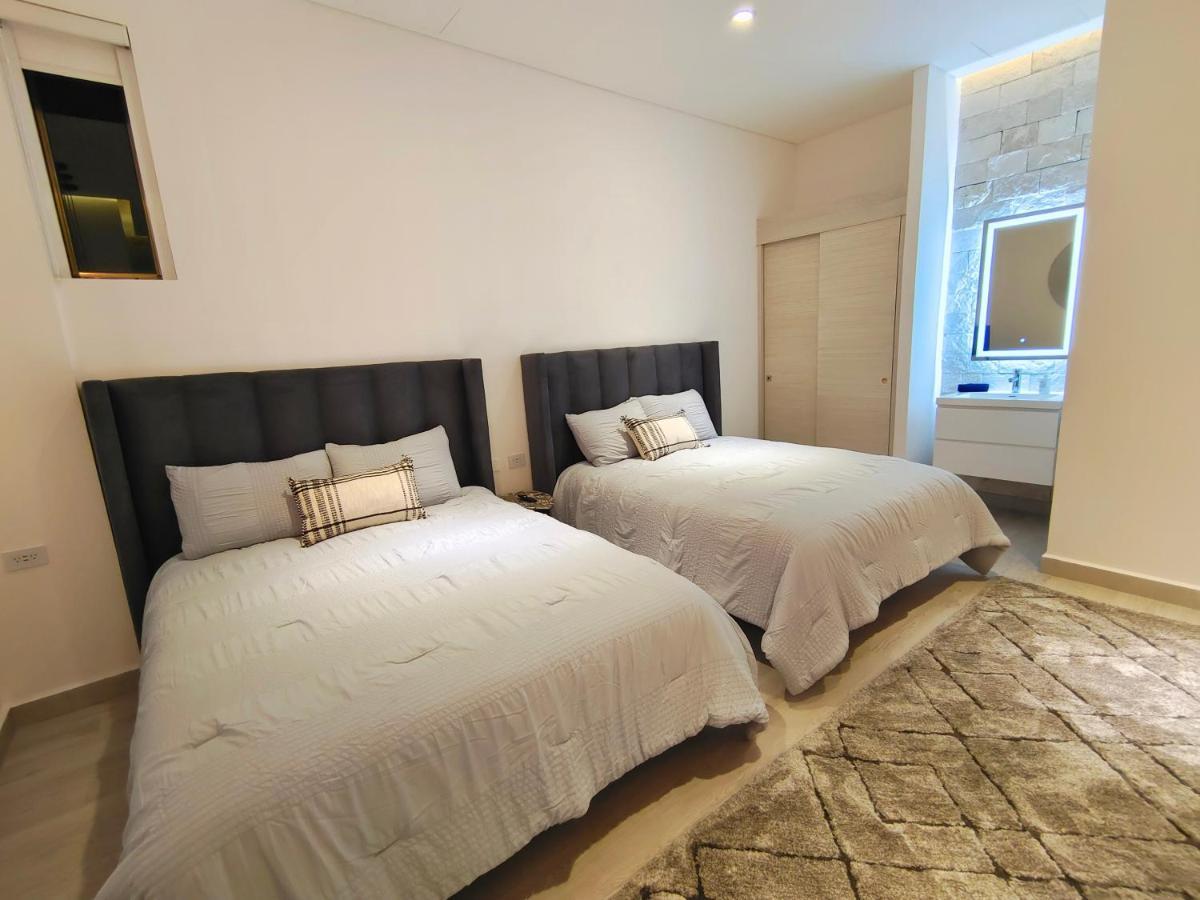 1st Luxury Warehouse Apartment