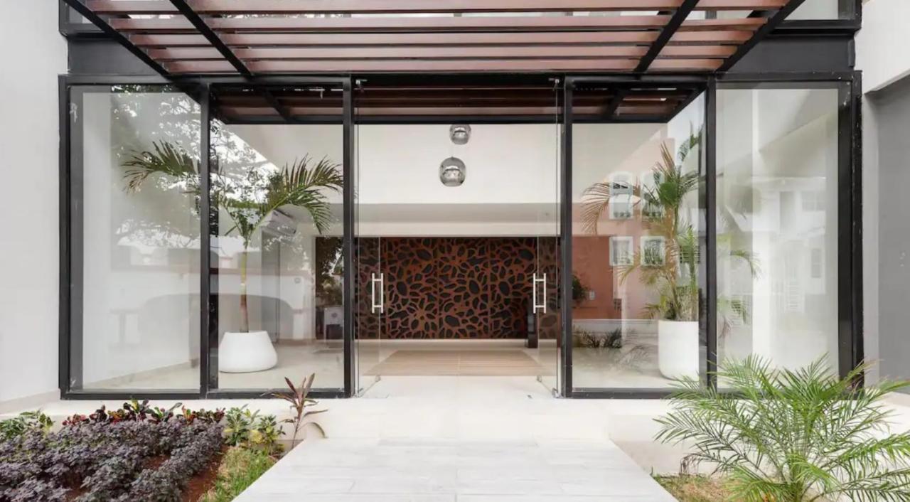 Beautiful Well Located In The Zone Of Apartment