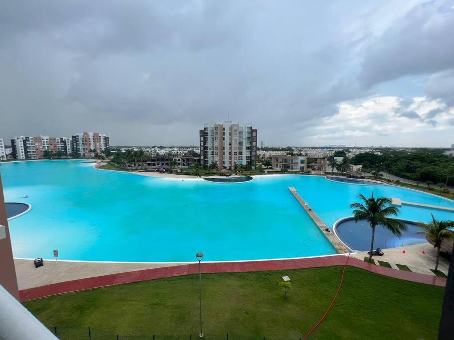 Apartment лагуна. прохладная. с бассейном, 15 мин от моря Cancun