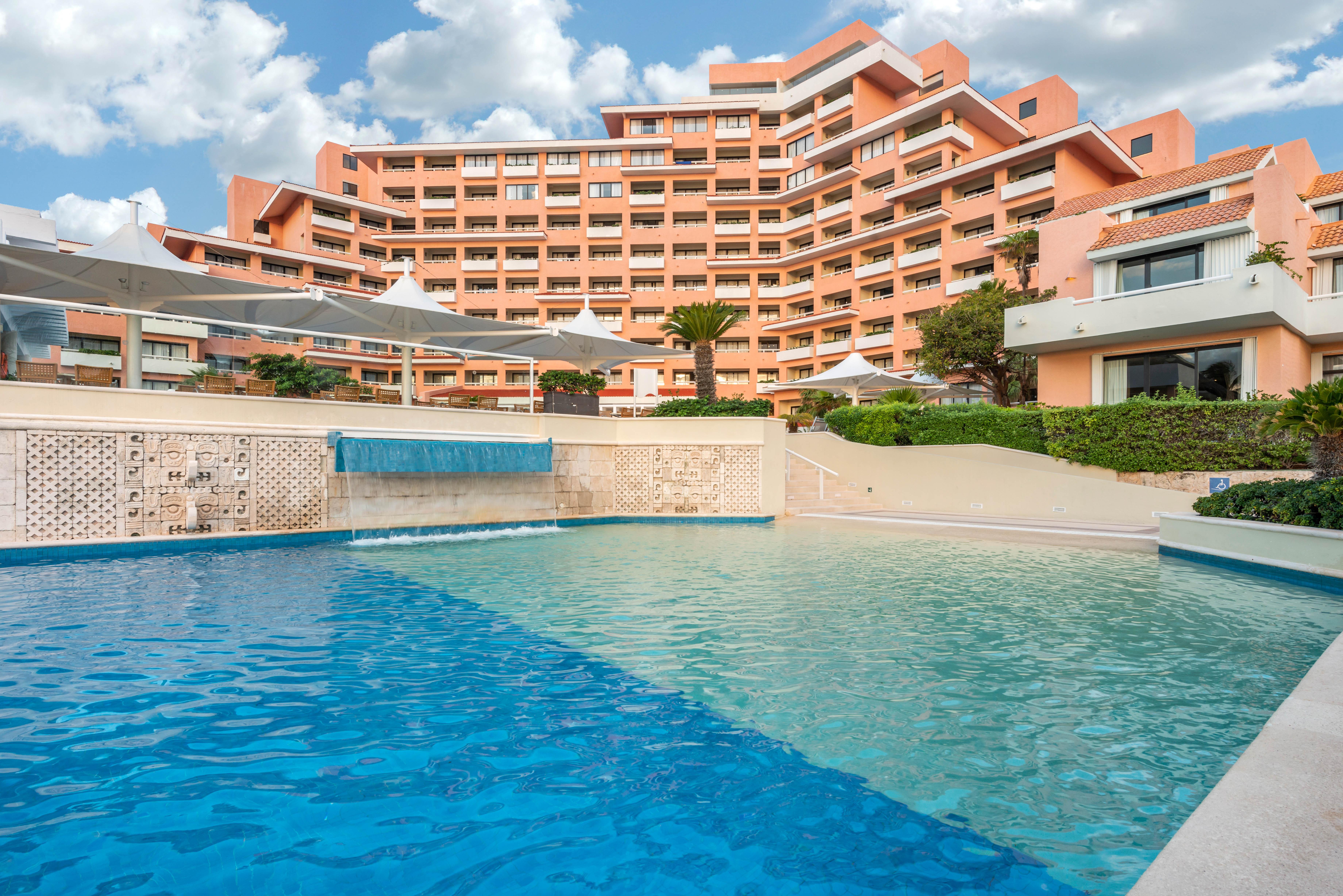 Wyndham Grand All Inclusive & Cancun
