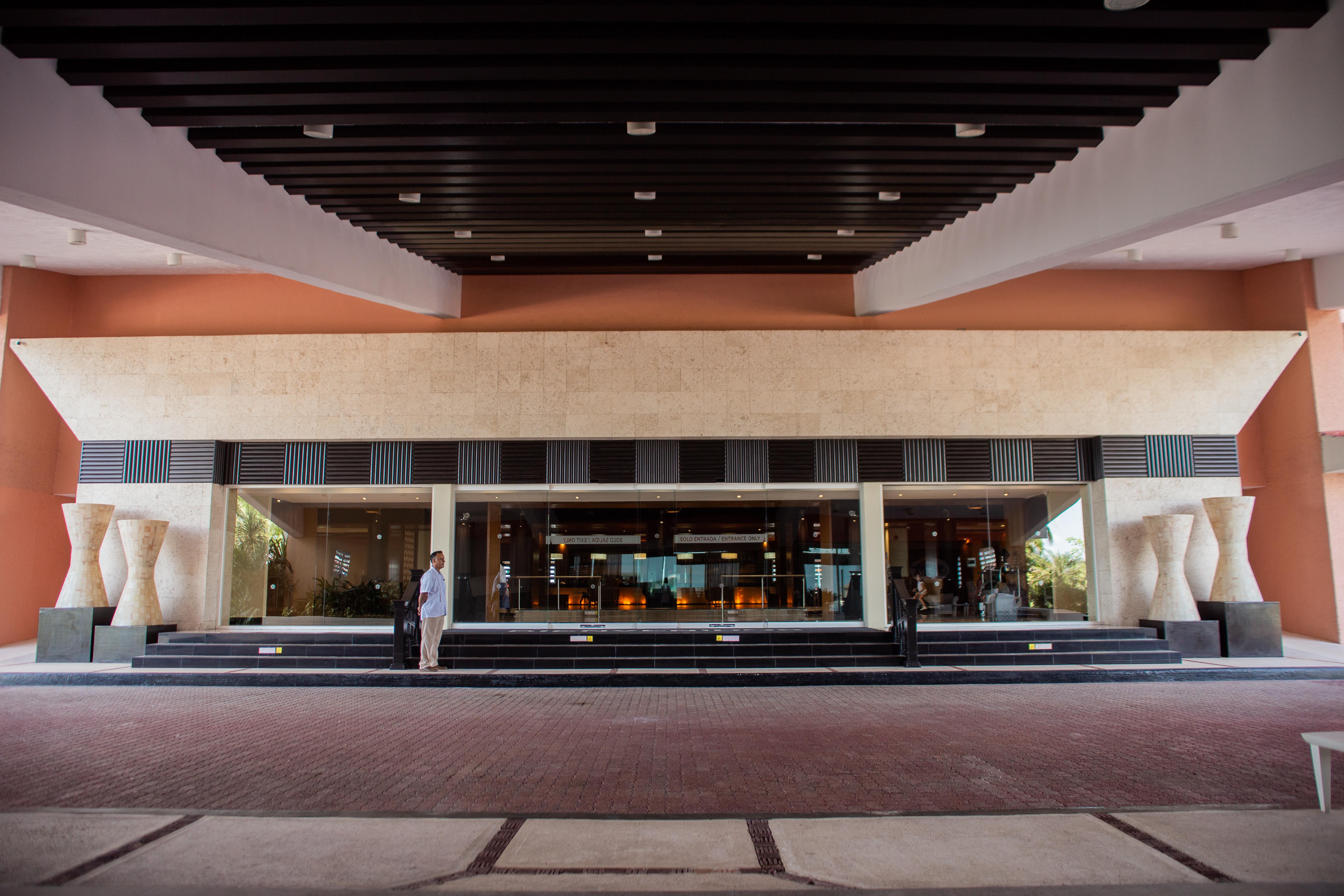 Wyndham Grand All Inclusive & Hotel Cancun