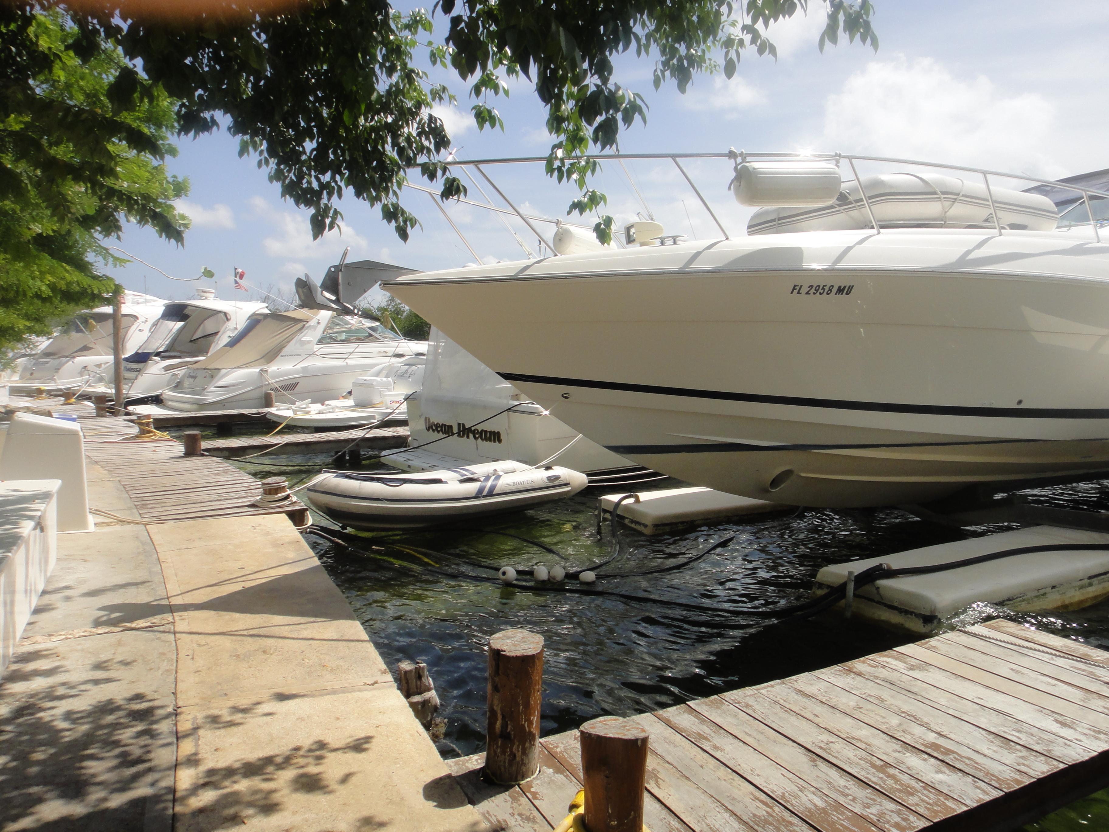 Sotavento & Yacht Club Hotel Cancun