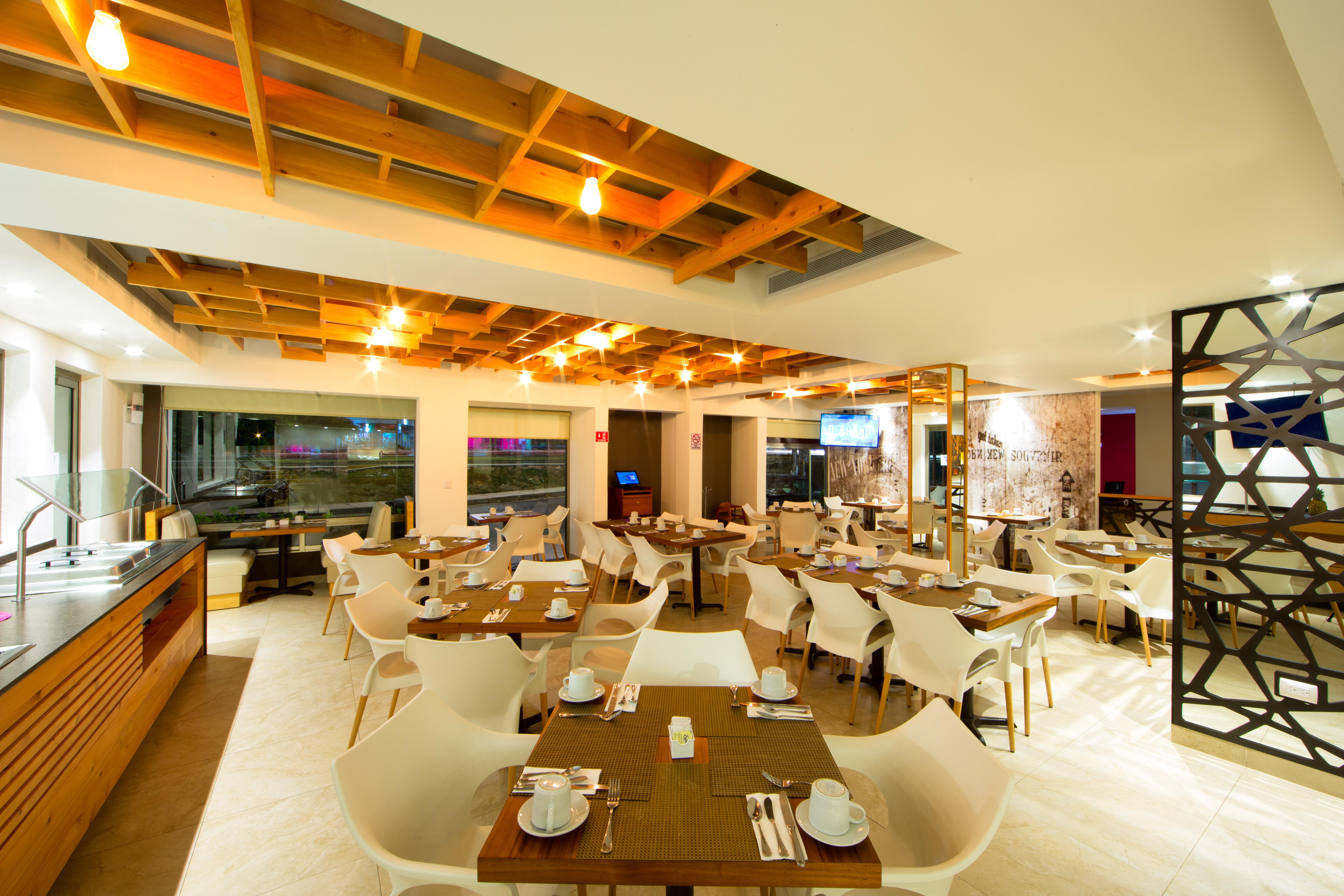 Ambiance Hotel 4*