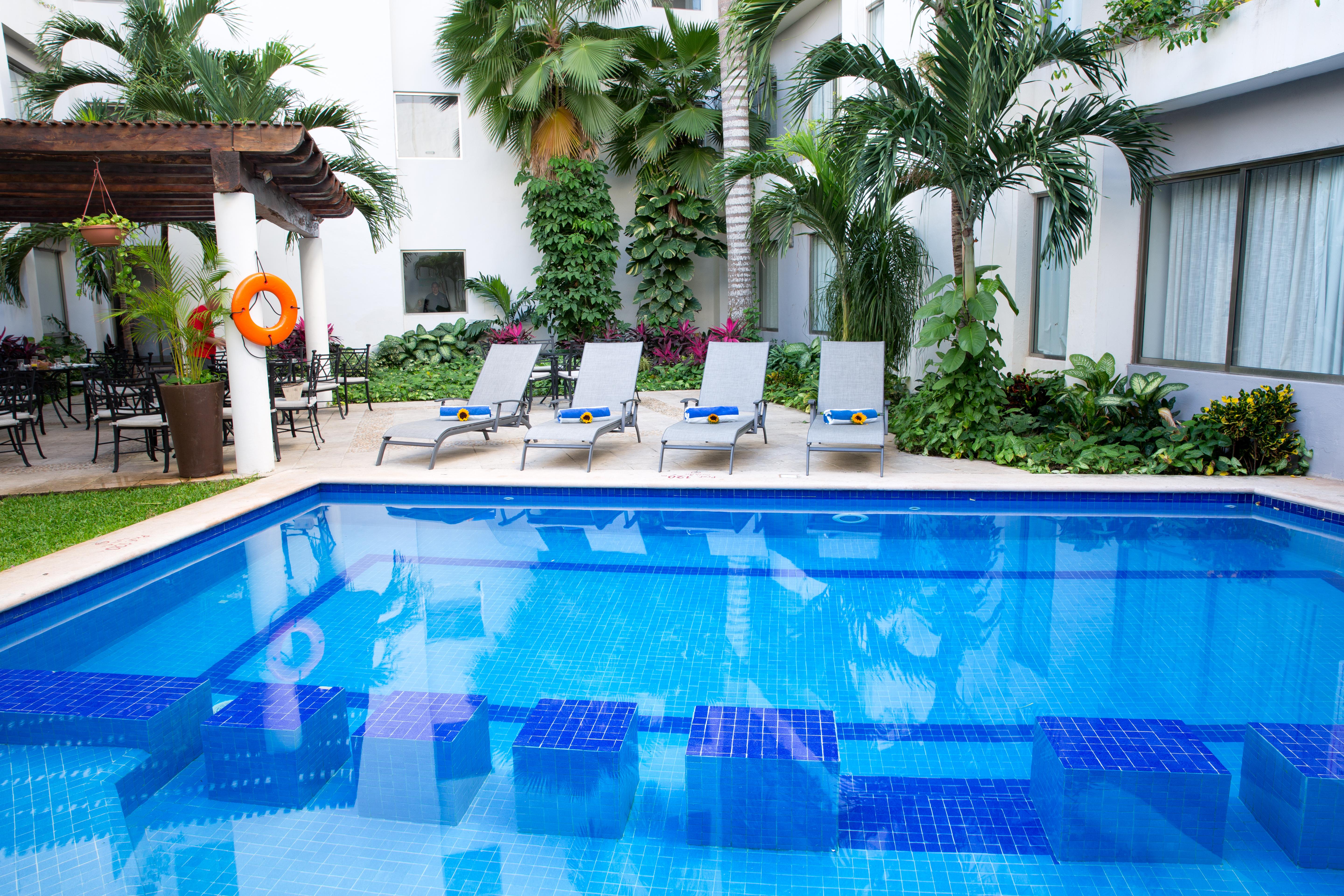 Hotel Ambiance 4*