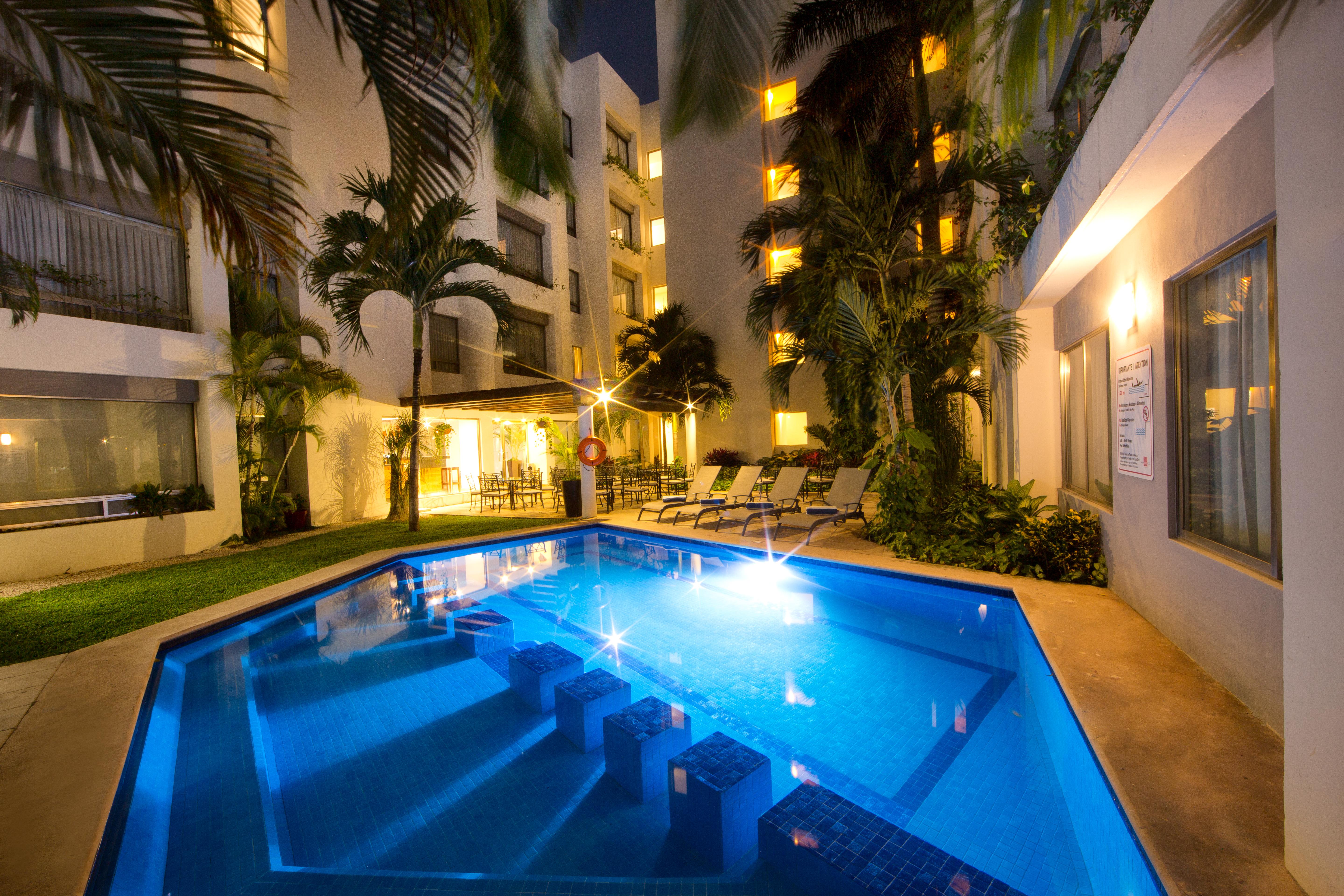 Hotel Ambiance Cancun