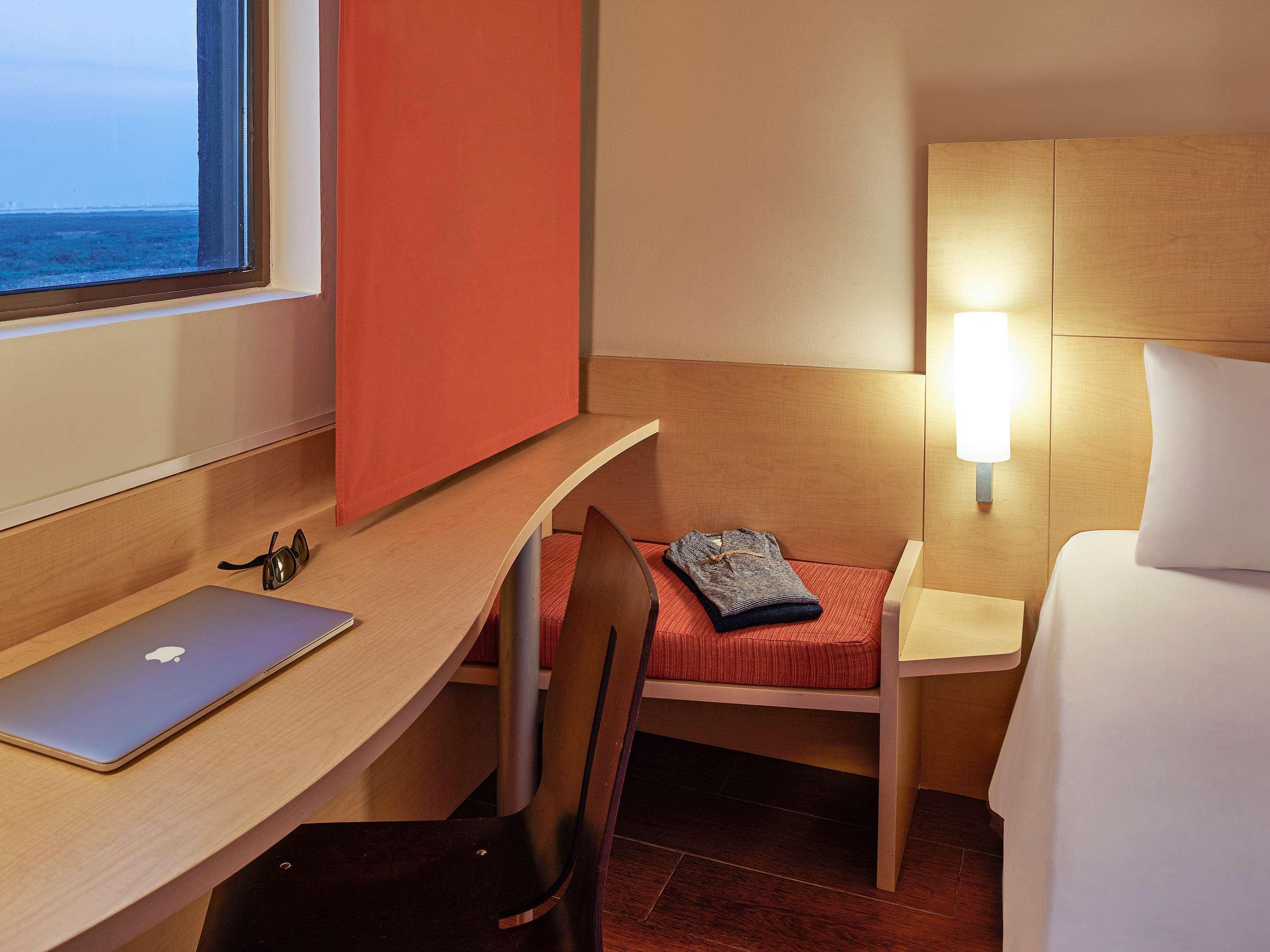 Ibis Centro 3*