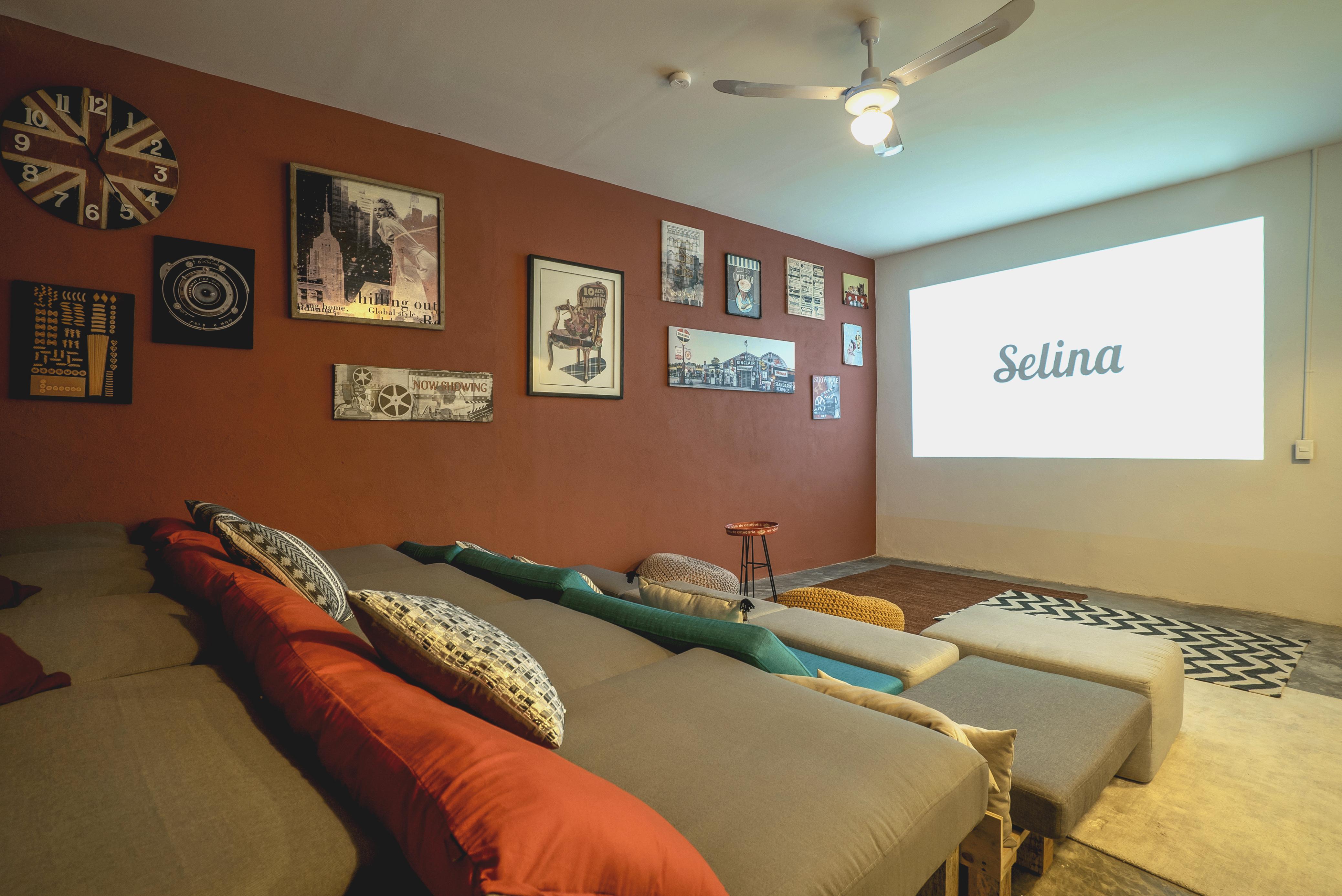 Selina Downtown 3* Cancun