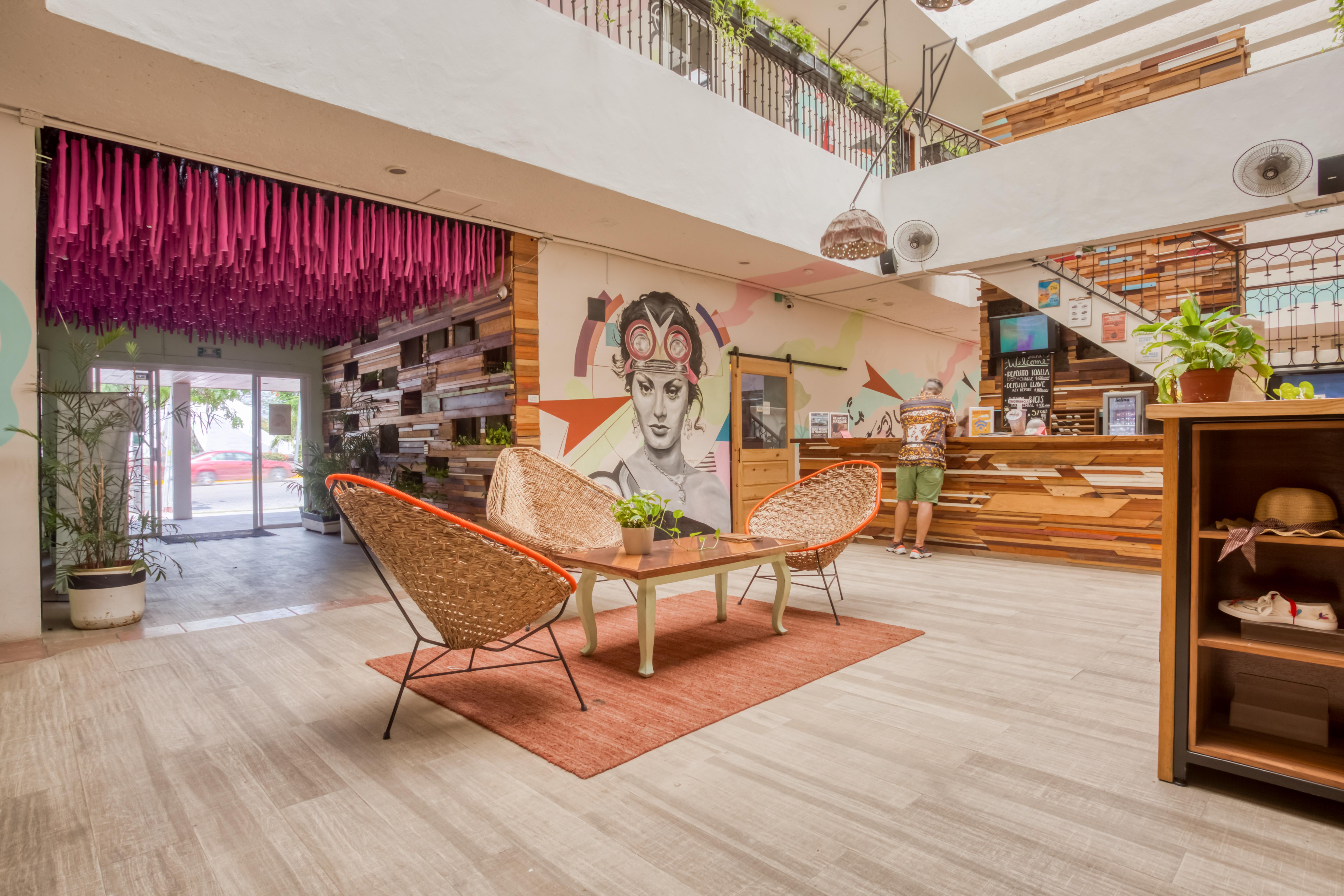 Selina Downtown Hotel 3*