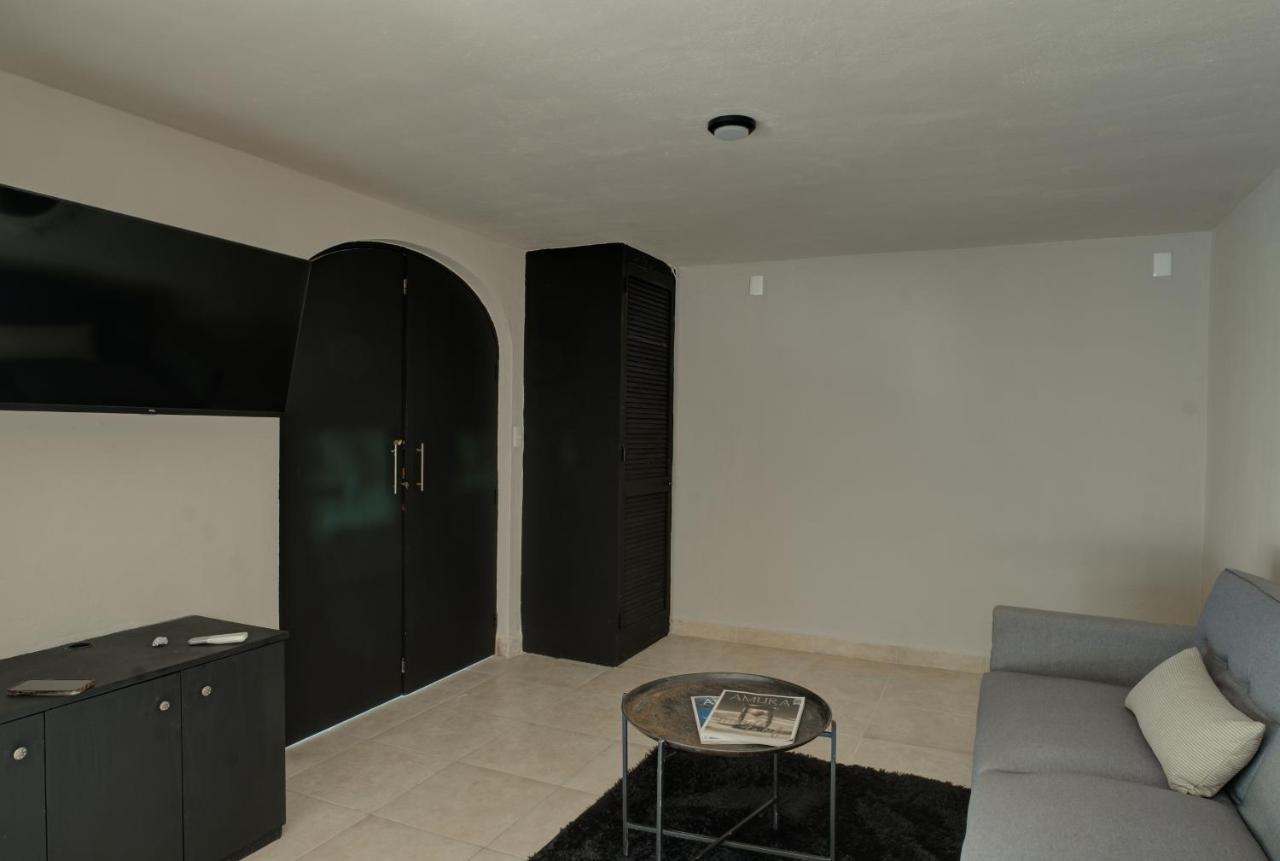 5br Beautiful In Downtown Cancun, 10min Holiday home *