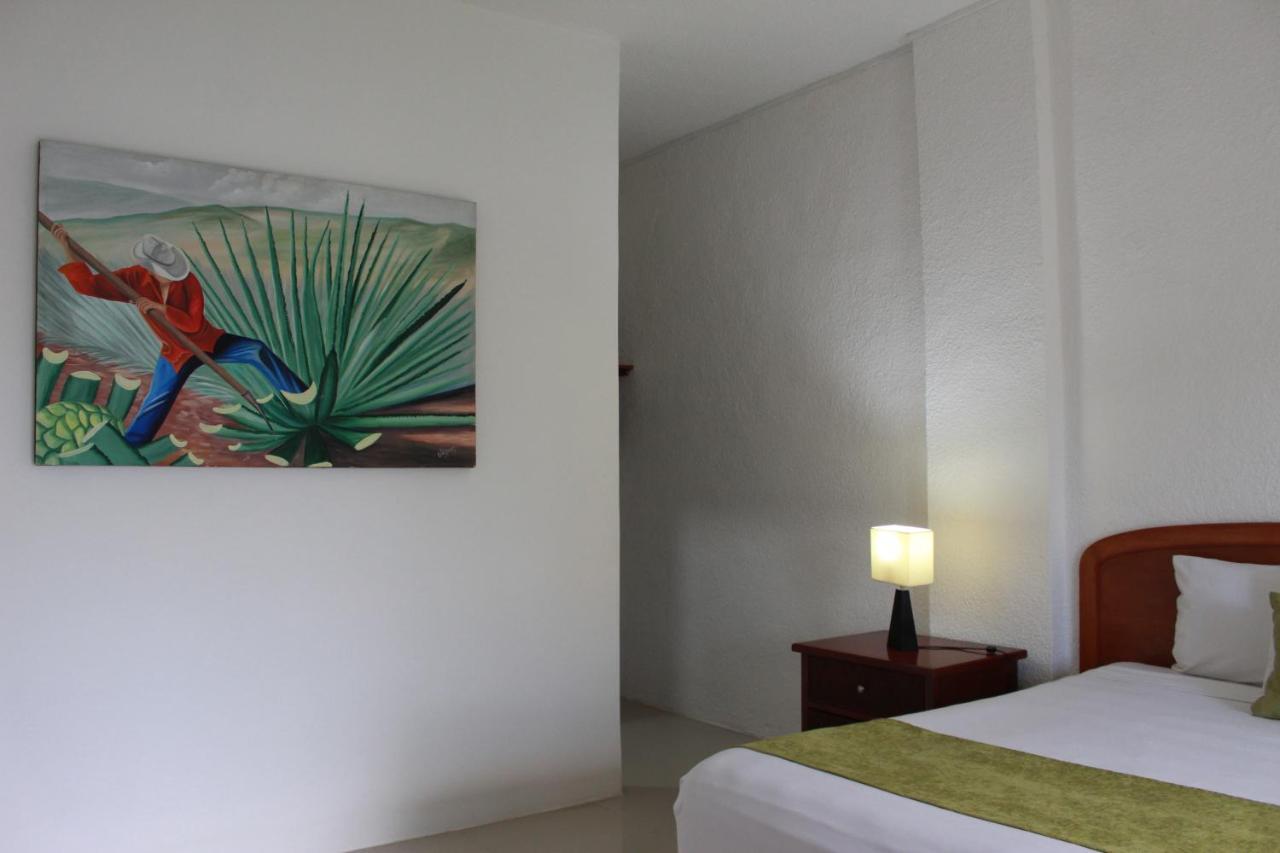 Hotel 16 3*