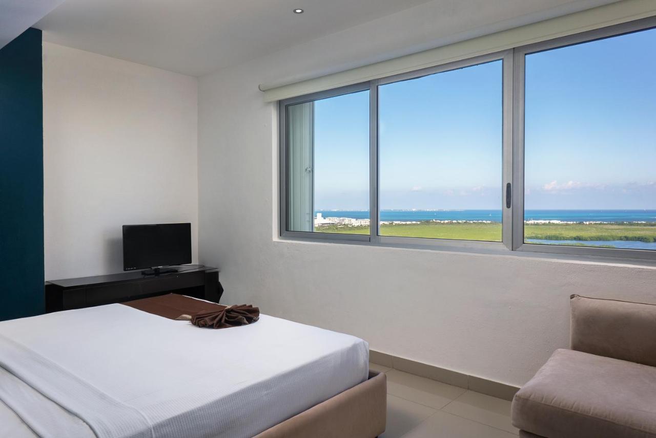 Malecon Hotel