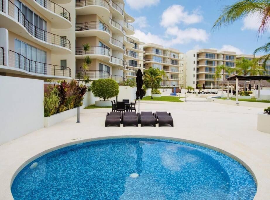 Luxury 2 Bedroom Apartment