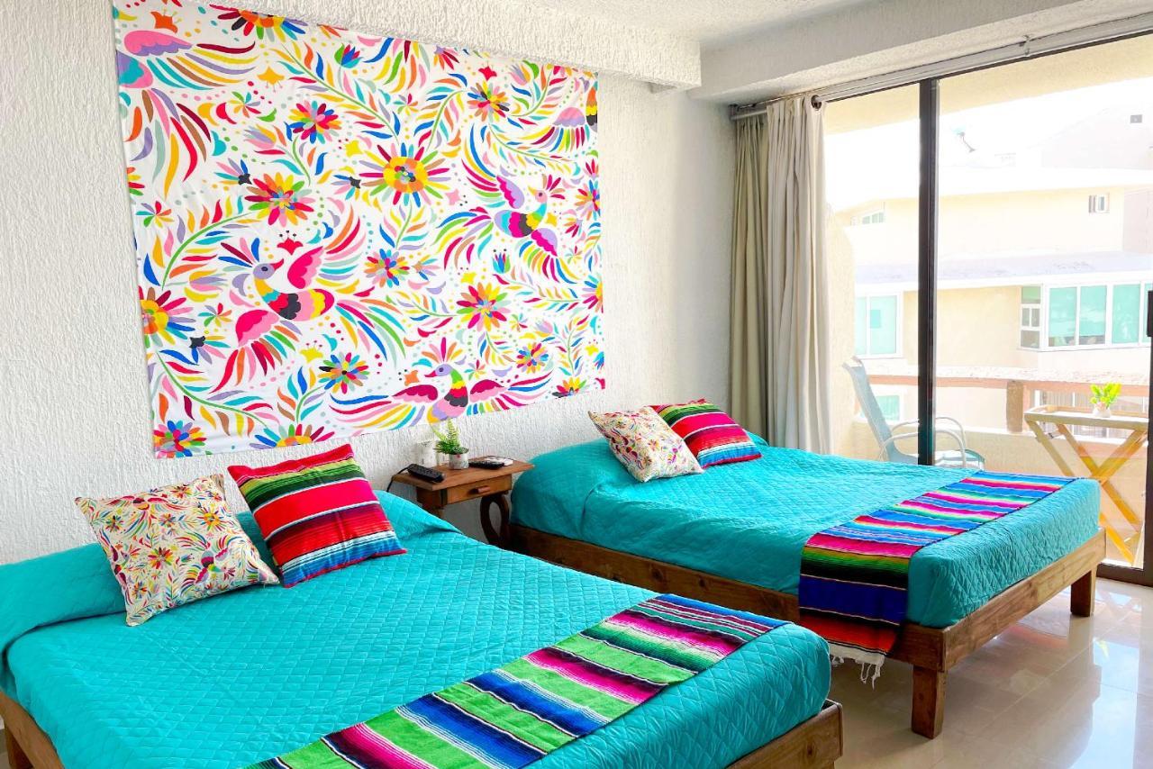 Renovated In At The Zone Apartment *