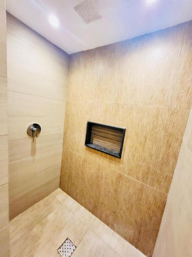 Private Room. Brisas. Zona Hotelera. Cancun