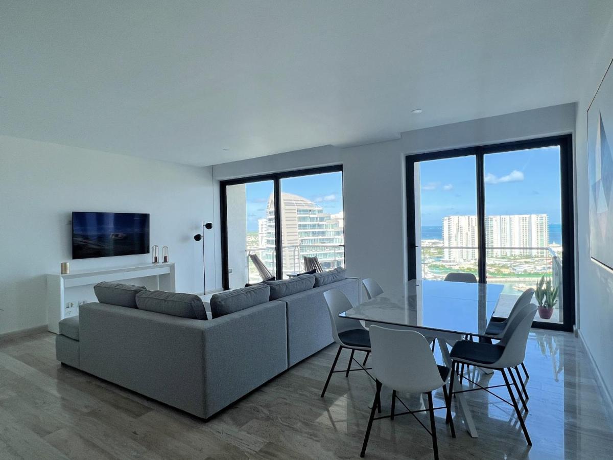 Floor, Amazing Sea View In Puerto Apartment Cancún