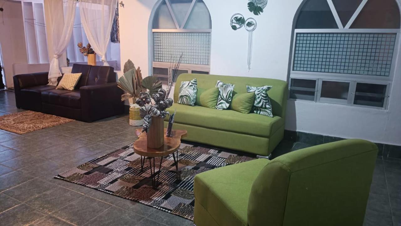 Casa Calis Ii