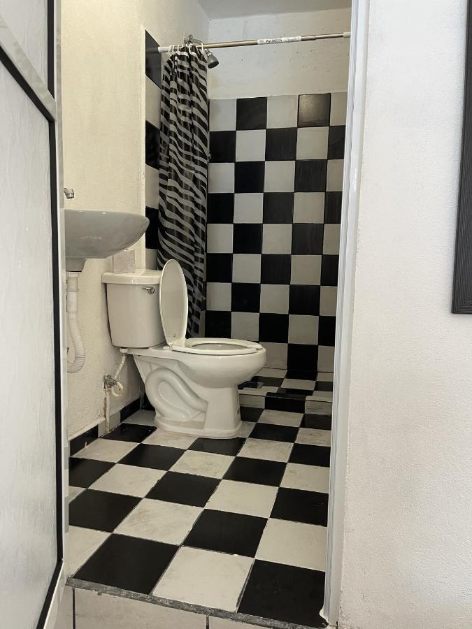 Guest house Casa Nova! Private Bathroom And *
